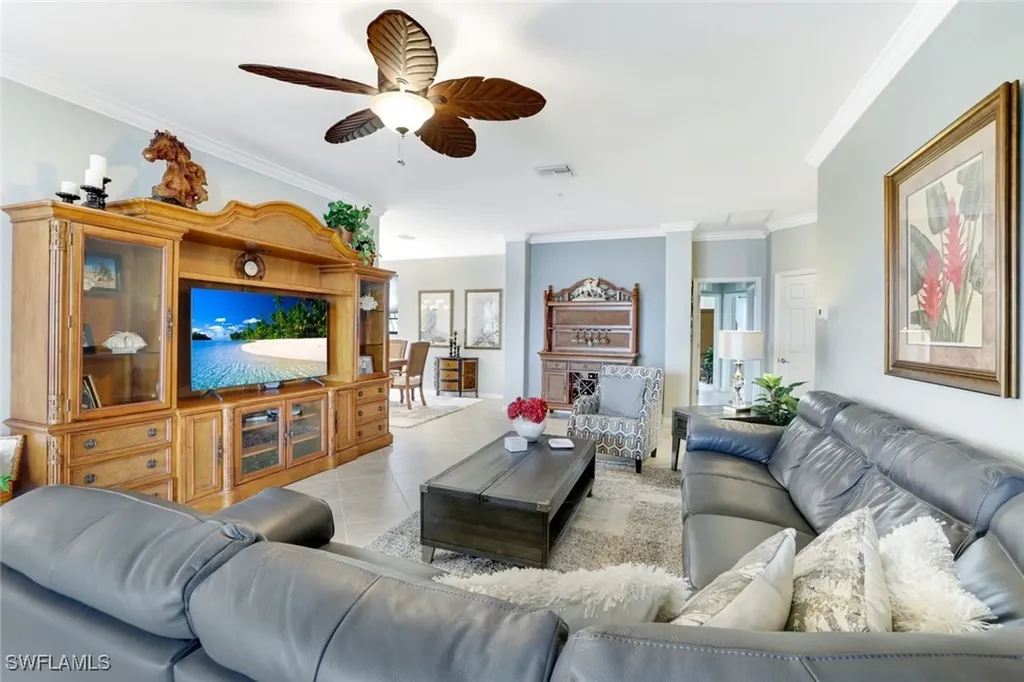 10610 Smokehouse Bay Drive Naples FL 34120