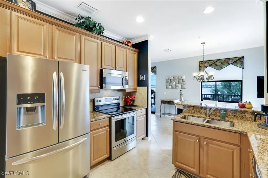 10610 Smokehouse Bay Drive Naples FL 34120