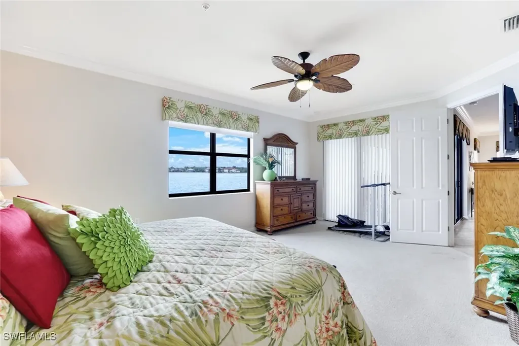 10610 Smokehouse Bay Drive Naples FL 34120