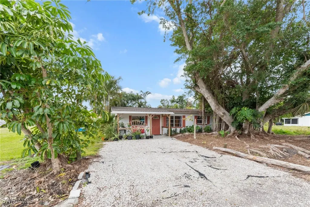 5507 Thomas Street Bokeelia FL 33922