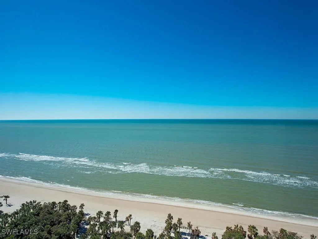 8171 Bay Colony Drive Naples FL 34108