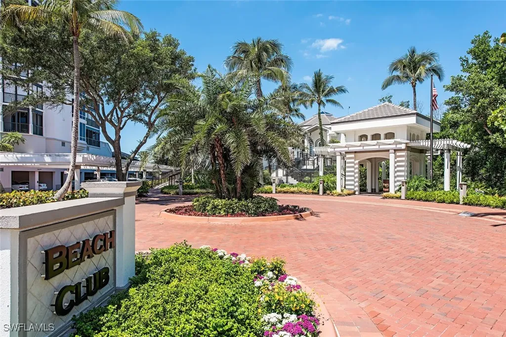 8171 Bay Colony Drive Naples FL 34108