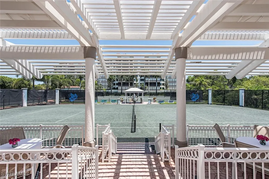 8171 Bay Colony Drive Naples FL 34108