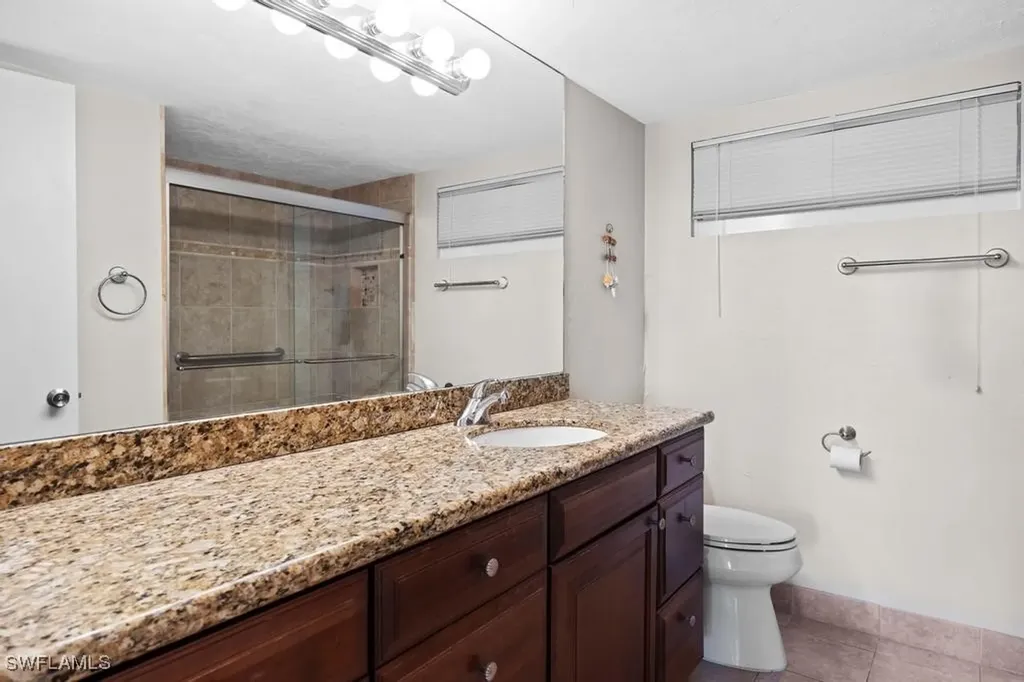 200 Periwinkle Way Sanibel FL 33957