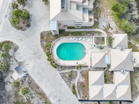 200 Periwinkle Way Sanibel FL 33957