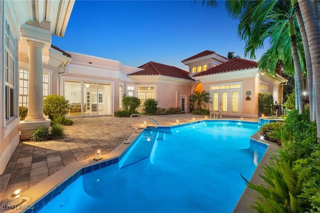 7091 Verde Way Naples FL 34108