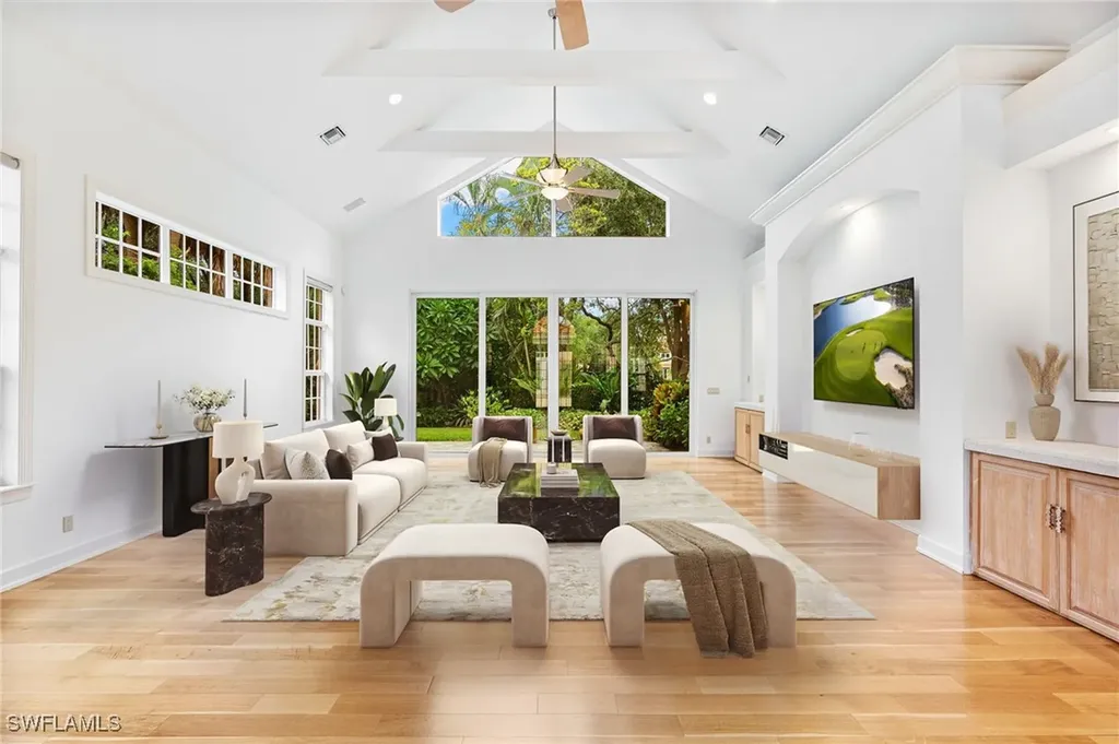 7091 Verde Way Naples FL 34108