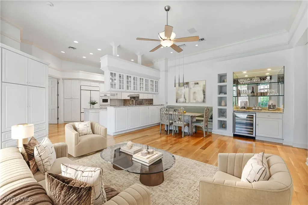 7091 Verde Way Naples FL 34108