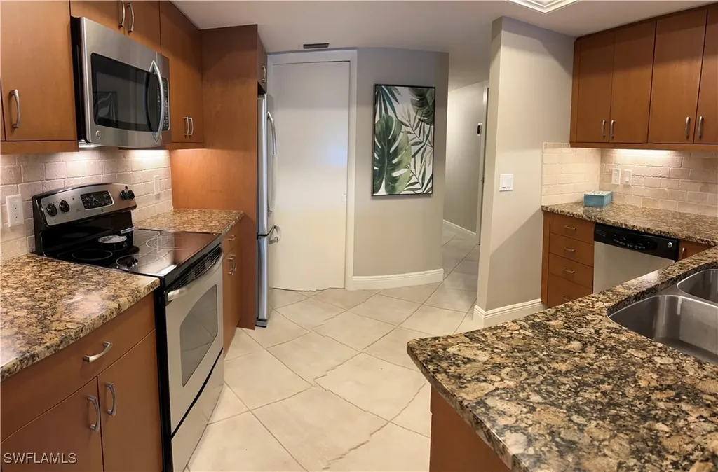 4150 Belair Lane Naples FL 34103