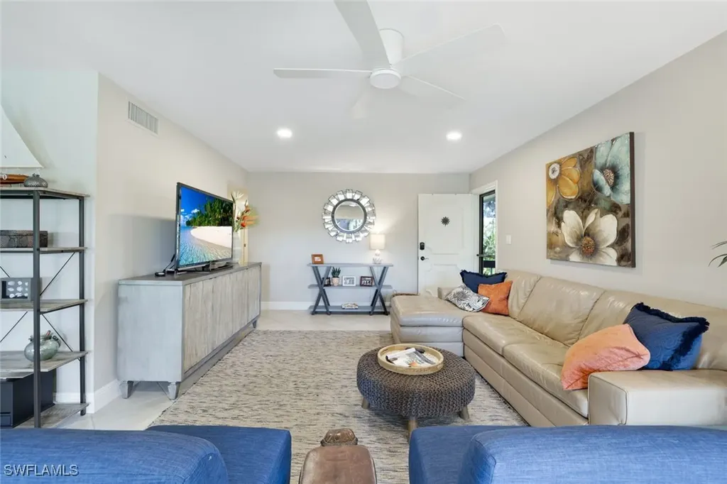 4150 Belair Lane Naples FL 34103