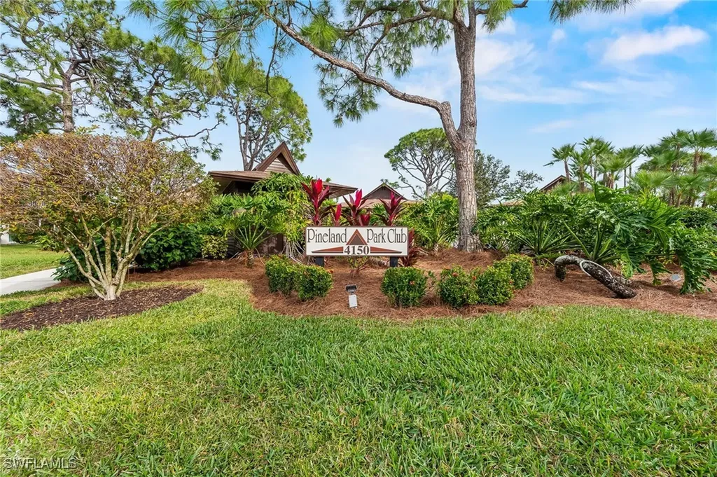 4150 Belair Lane Naples FL 34103