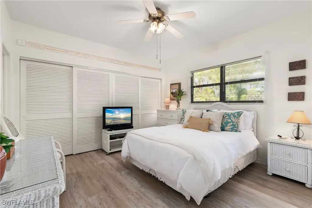 1833 Courtyard Way Naples FL 34112