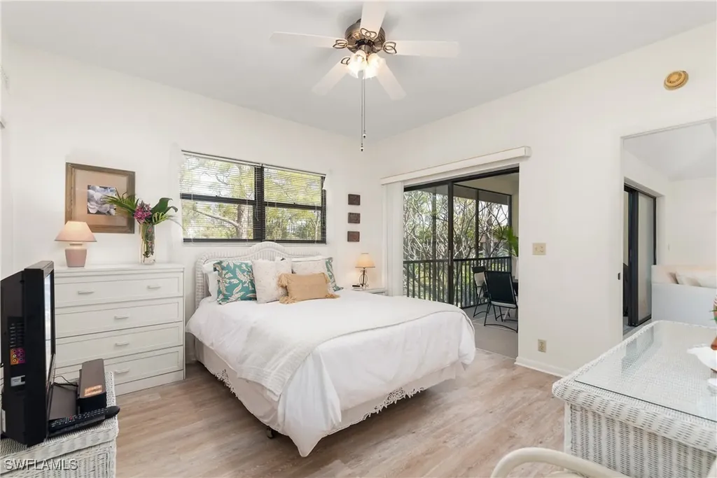 1833 Courtyard Way Naples FL 34112
