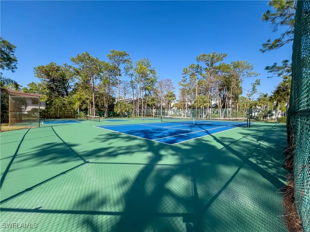 1833 Courtyard Way Naples FL 34112