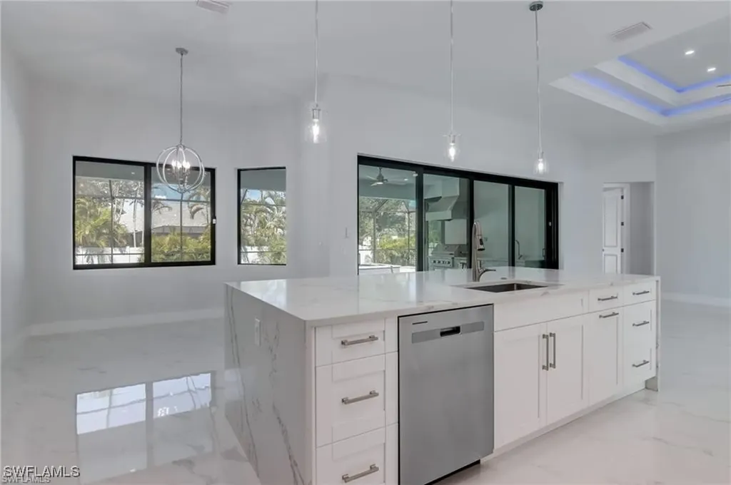2406 SW 54th Lane Cape Coral FL 33914