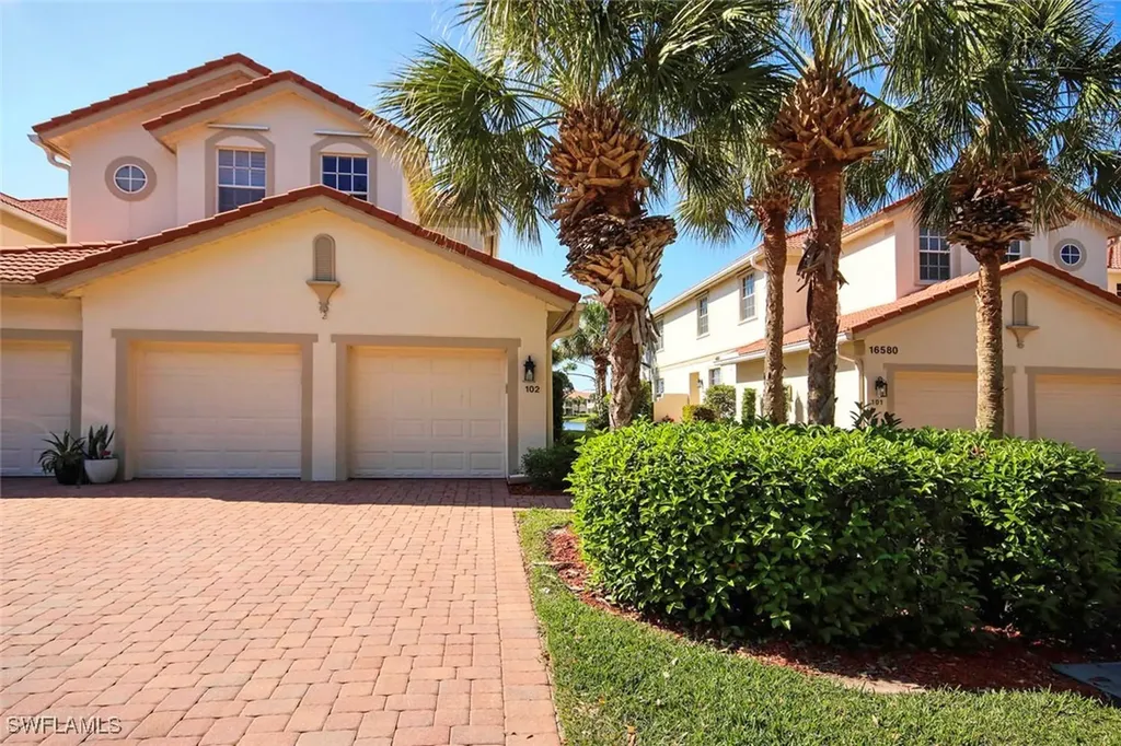 16590 Crownsbury Way Fort Myers FL 33908