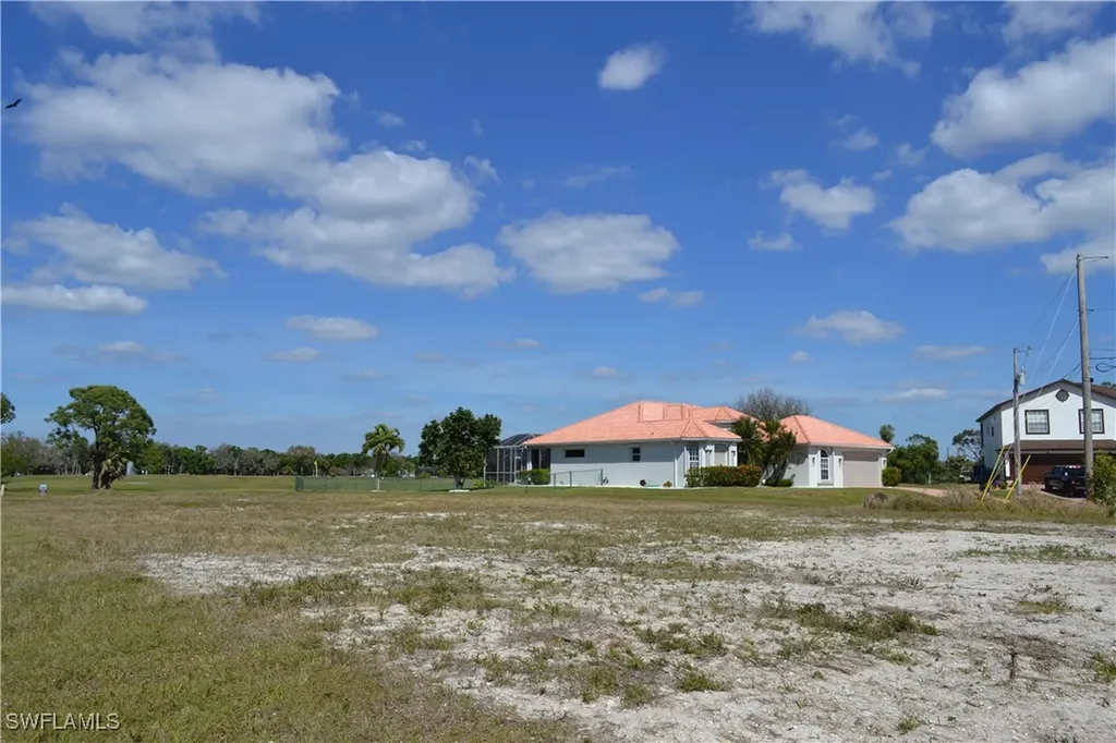1508 NW 27th Place Cape Coral FL 33993