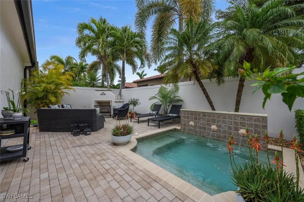 7884 Cordoba Place Naples FL 34113