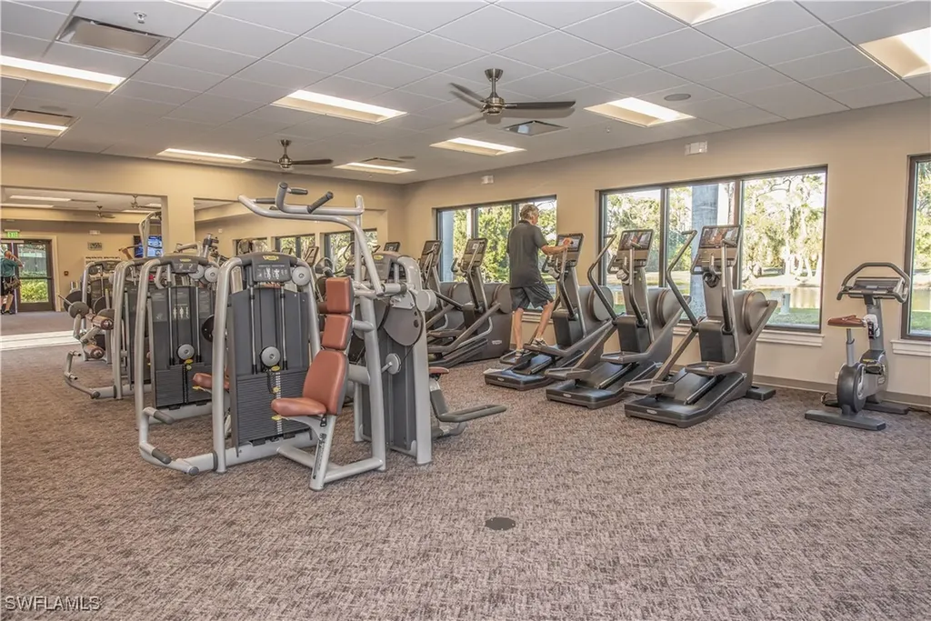 924 Wildwood Lane Naples FL 34105