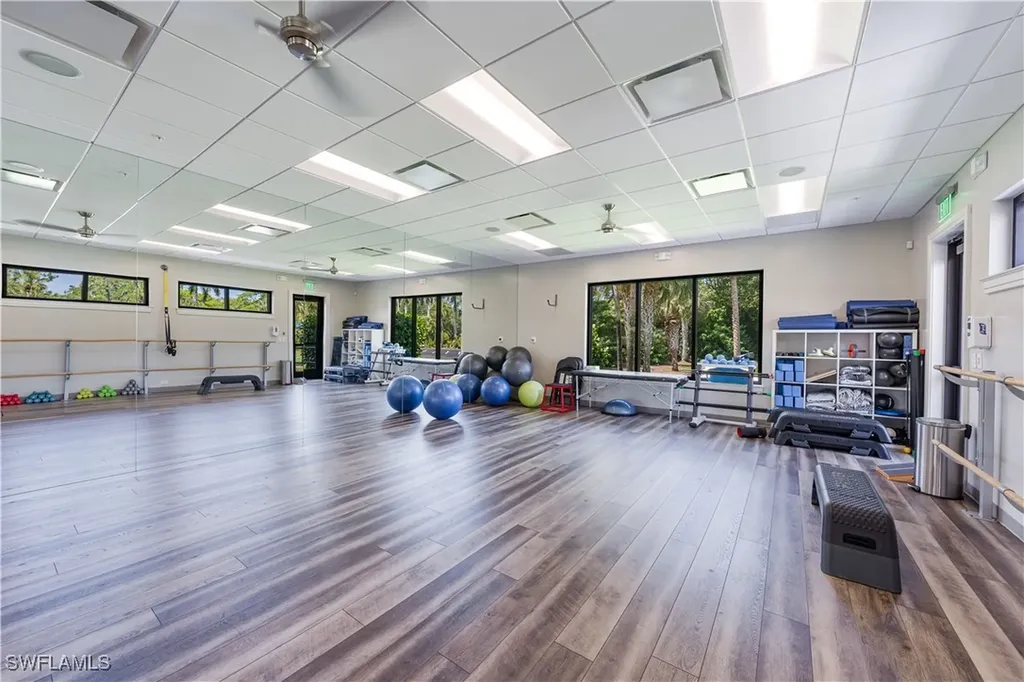 924 Wildwood Lane Naples FL 34105