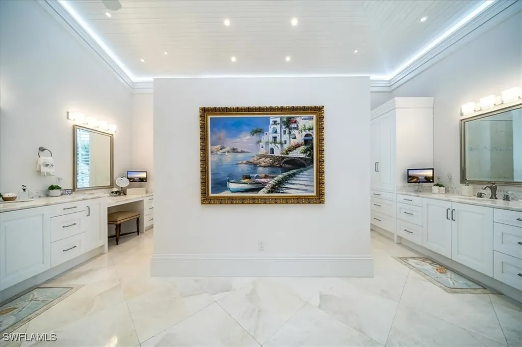 40 32nd Avenue S Naples FL 34102