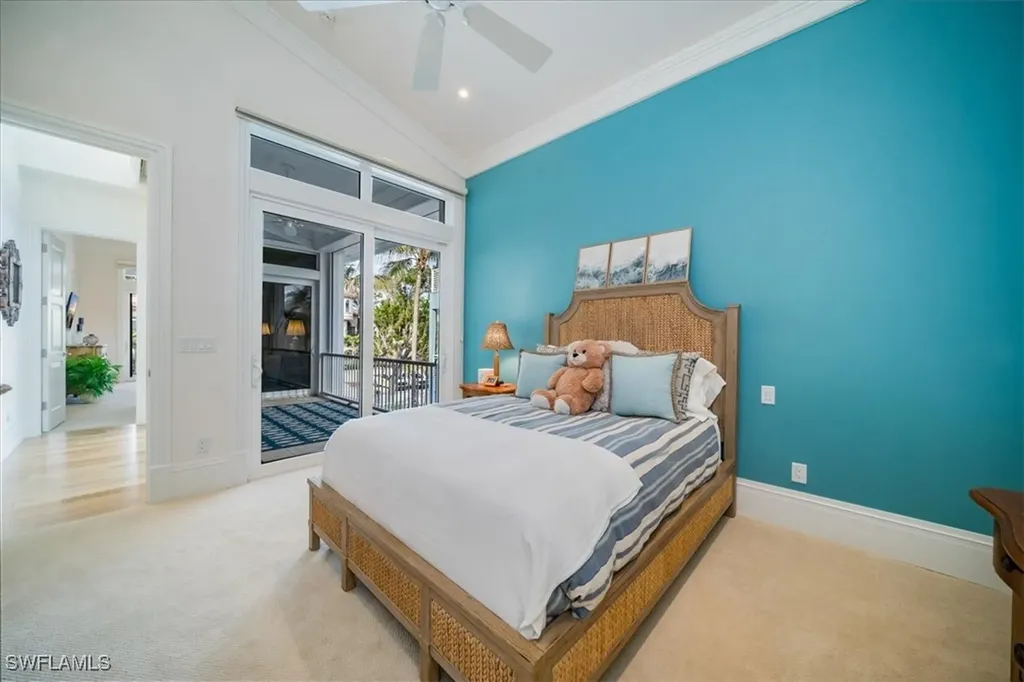 40 32nd Avenue S Naples FL 34102