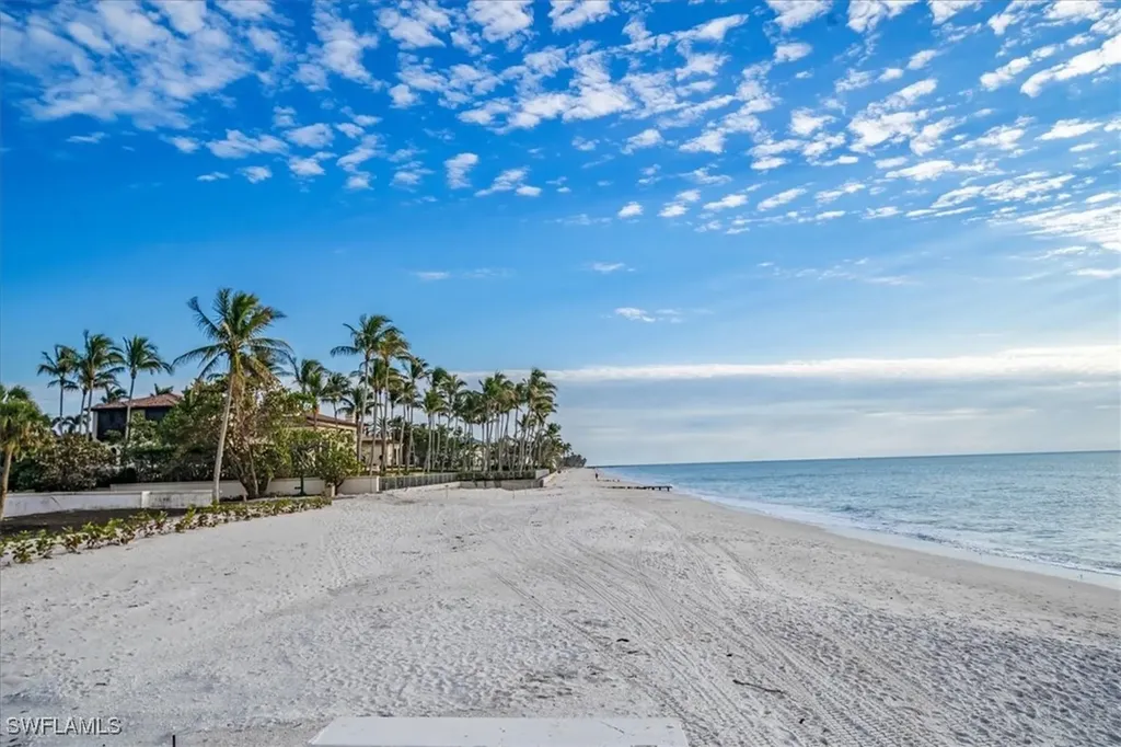 40 32nd Avenue S Naples FL 34102