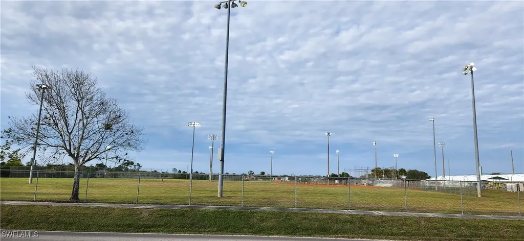 18TH Avenue Avenue NE Naples FL 34120