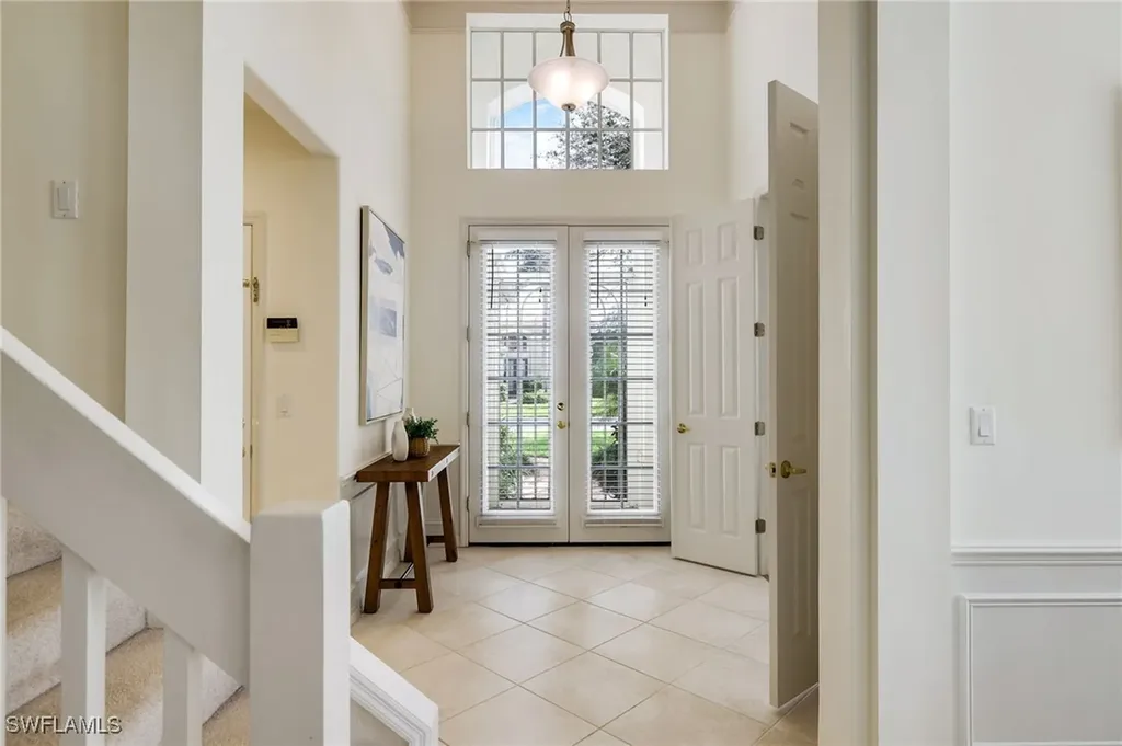 2003 Timarron Way Naples FL 34109