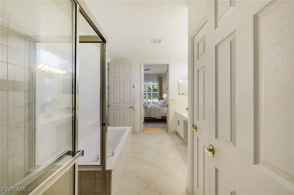 2003 Timarron Way Naples FL 34109
