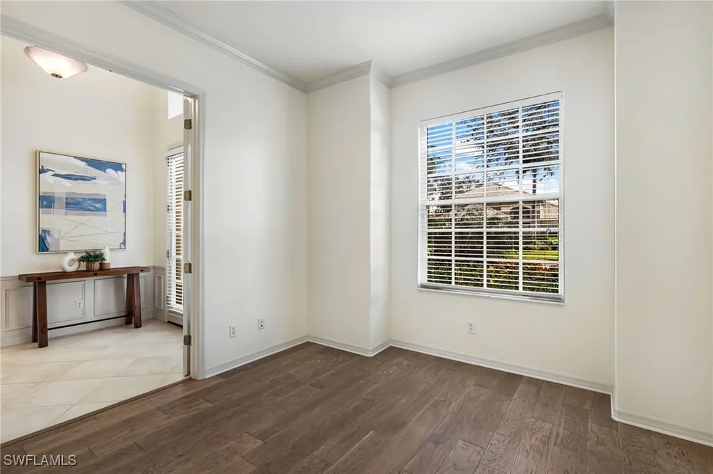 2003 Timarron Way Naples FL 34109