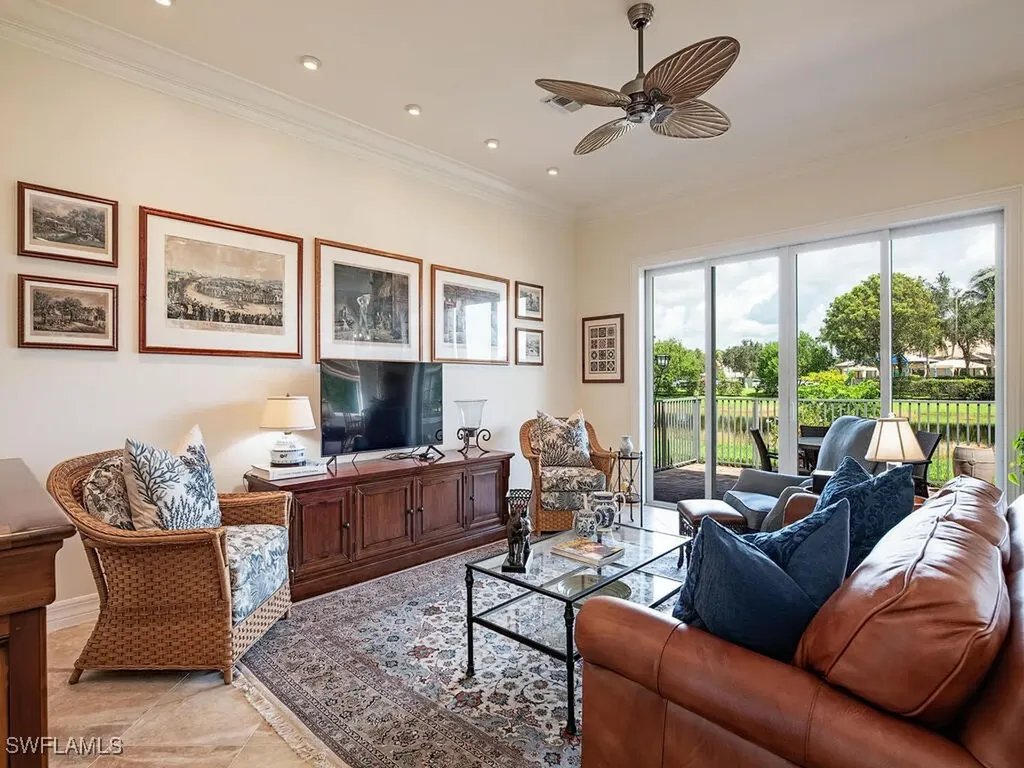 6807 Del Mar Terrace Naples FL 34105
