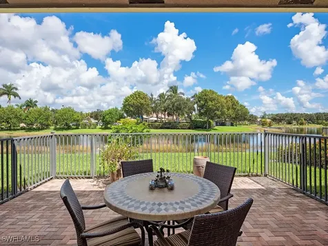 6807 Del Mar Terrace Naples FL 34105