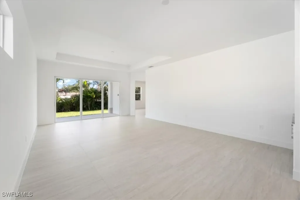 2537 Linda Drive Naples FL 34112