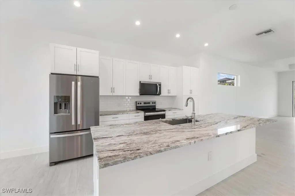 2537 Linda Drive Naples FL 34112