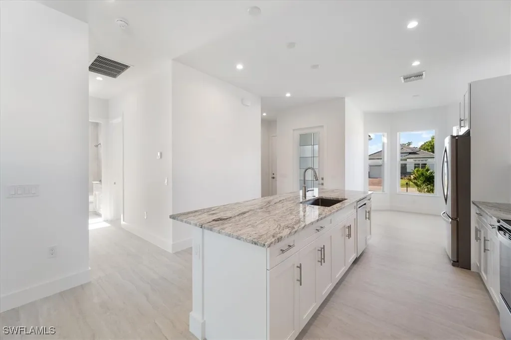 2537 Linda Drive Naples FL 34112