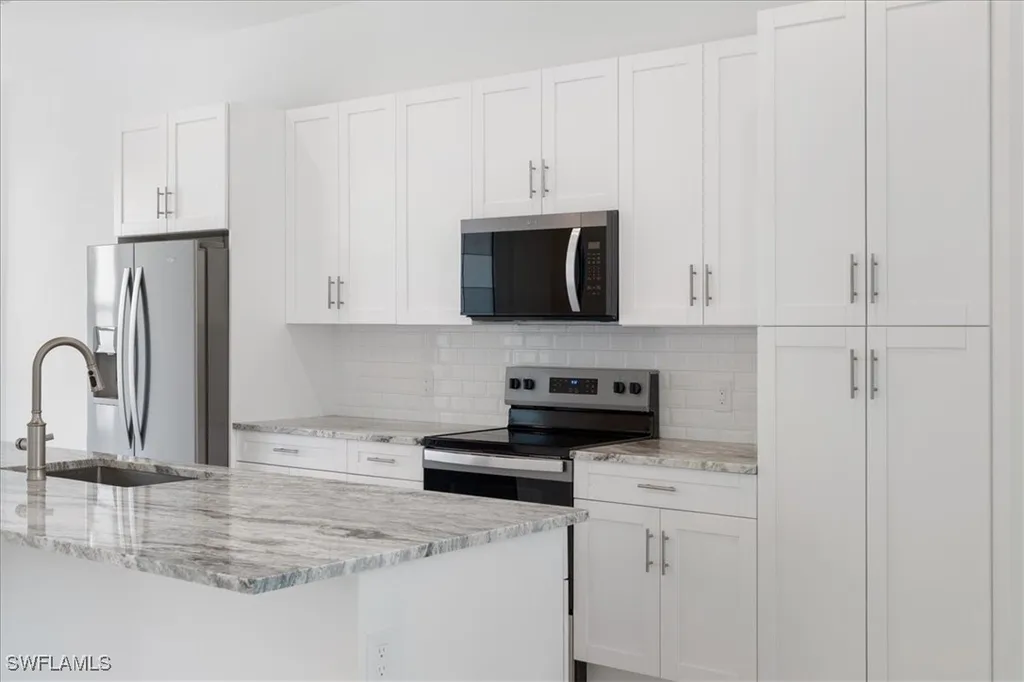 2537 Linda Drive Naples FL 34112