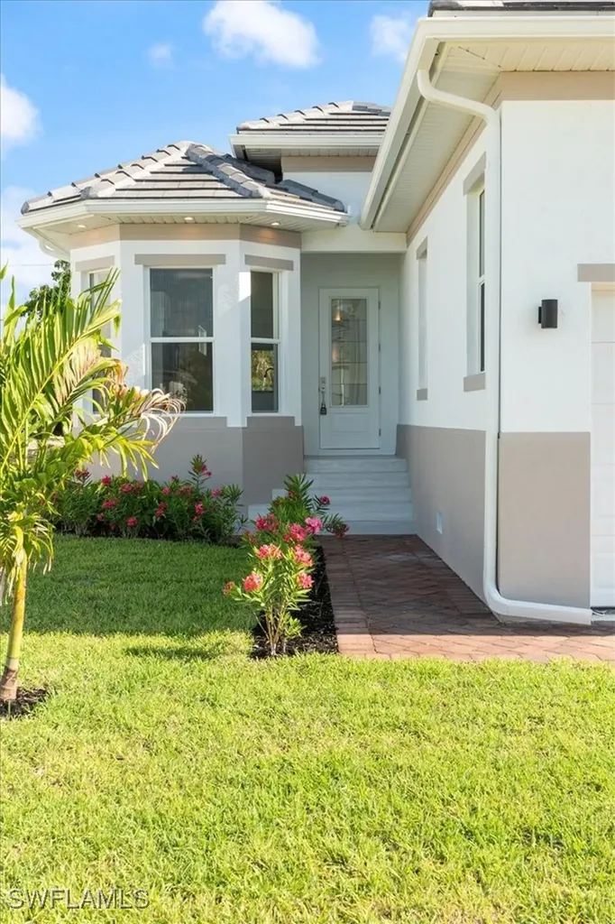 2537 Linda Drive Naples FL 34112