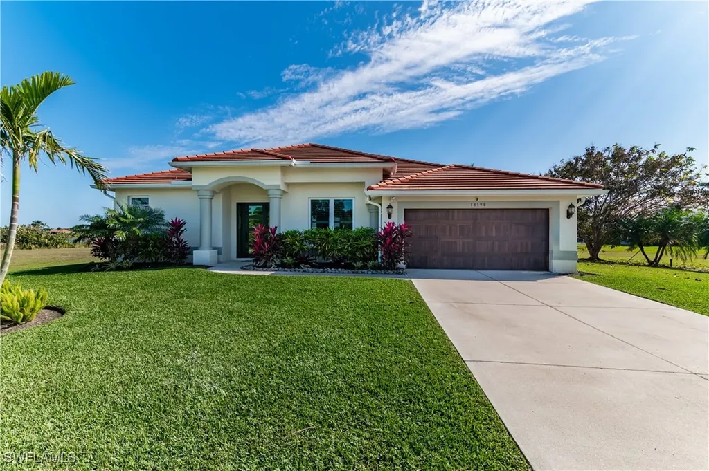 18198 Royal Hammock Boulevard Naples FL 34114