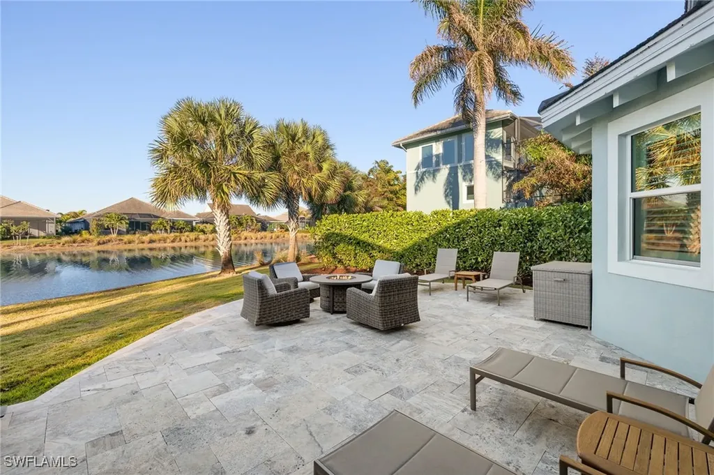 6065 Lucaya Way Naples FL 34113