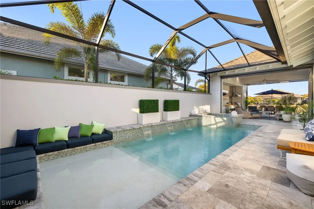 6065 Lucaya Way Naples FL 34113