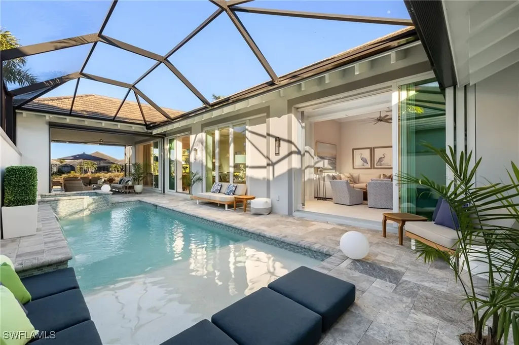 6065 Lucaya Way Naples FL 34113