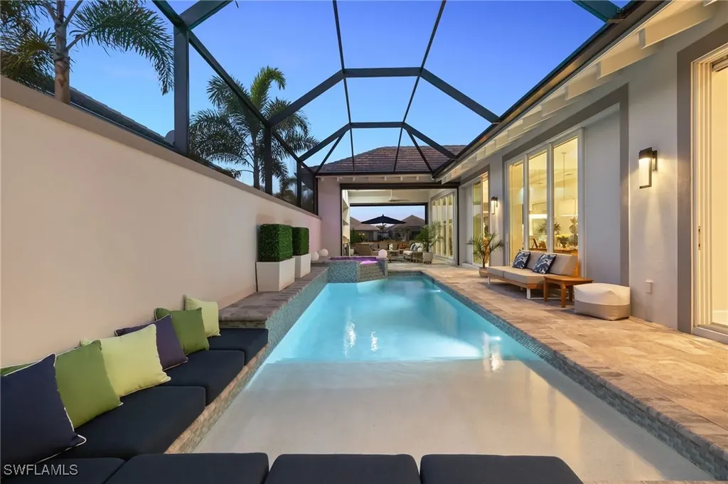 6065 Lucaya Way Naples FL 34113
