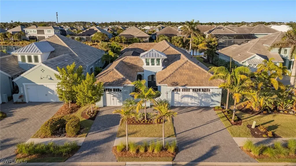 6065 Lucaya Way Naples FL 34113
