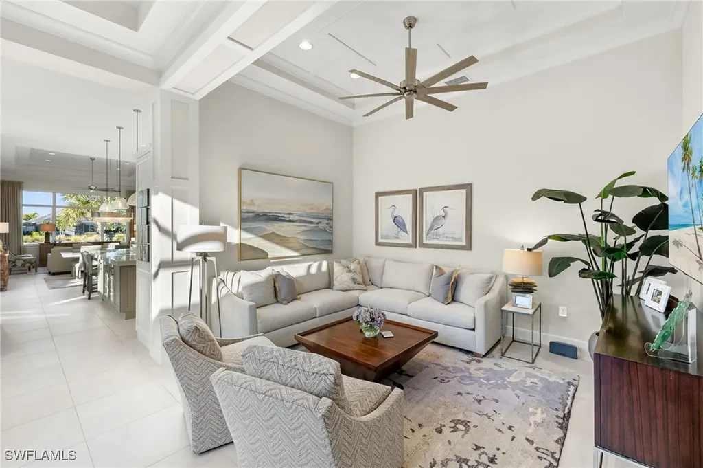 6065 Lucaya Way Naples FL 34113