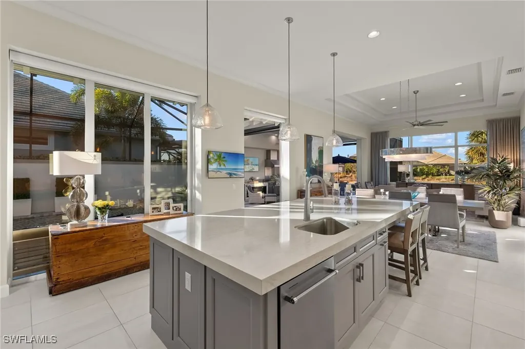 6065 Lucaya Way Naples FL 34113