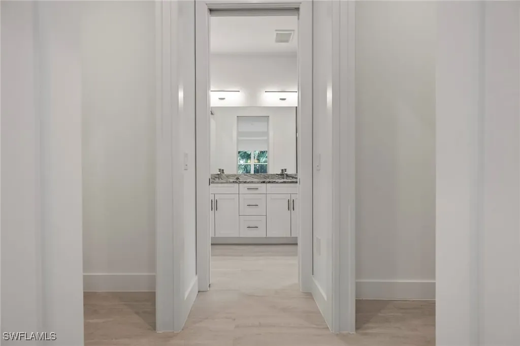 2553 Linda Drive Naples FL 34112