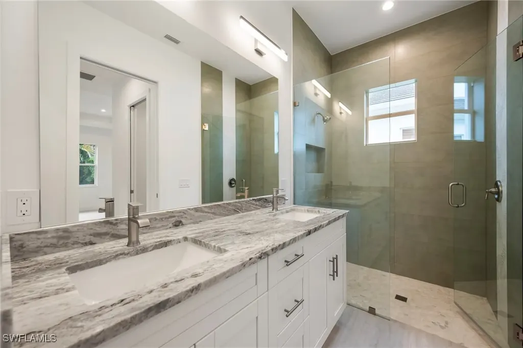 2553 Linda Drive Naples FL 34112