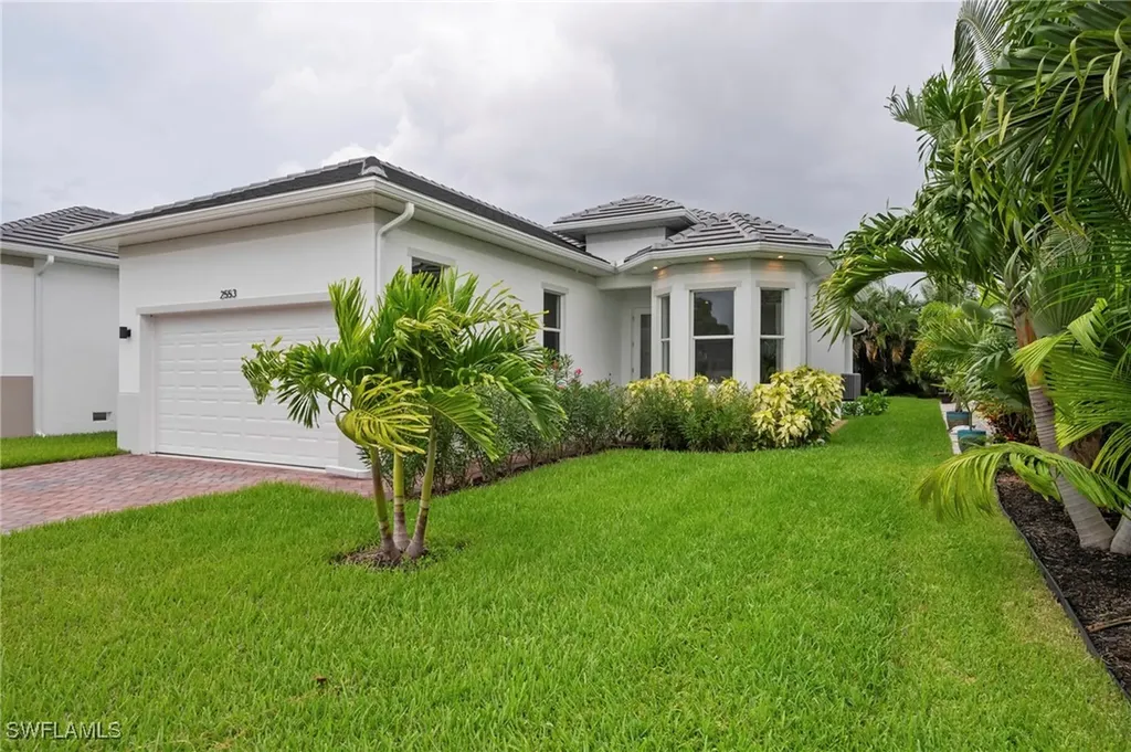 2553 Linda Drive Naples FL 34112