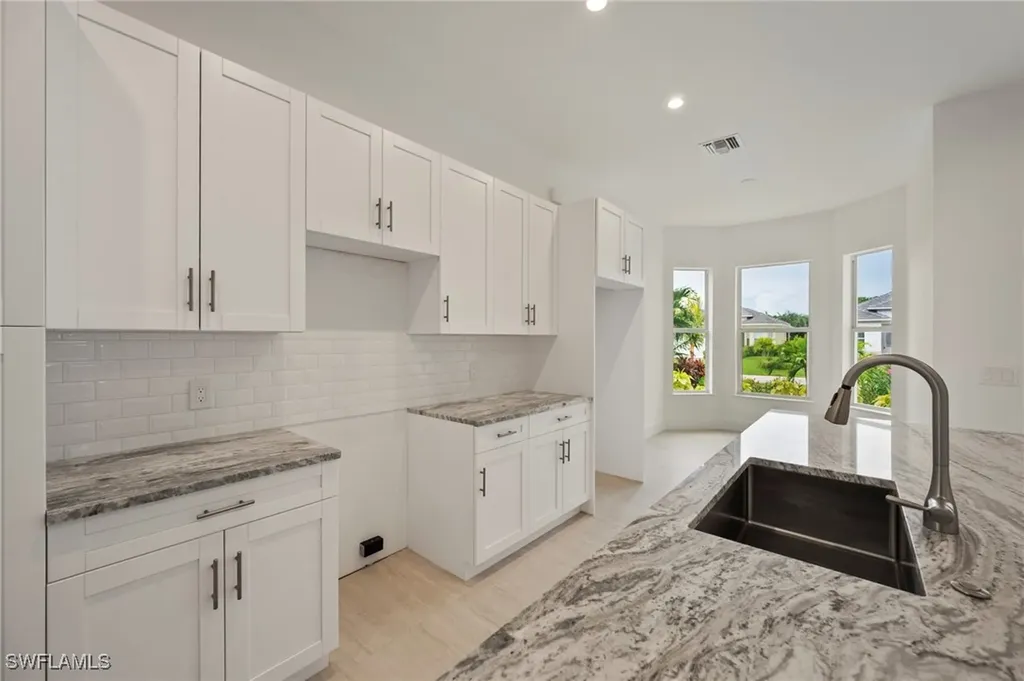 2553 Linda Drive Naples FL 34112